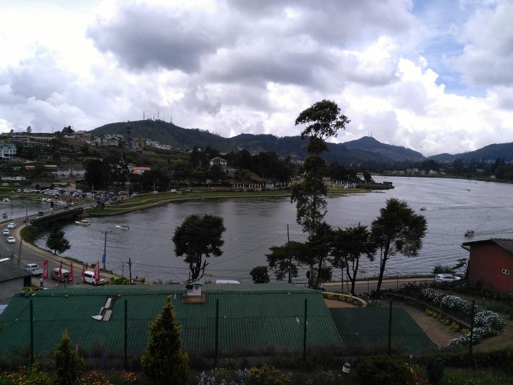 Lake View Holiday Resort นูวาราเอลิยา ภายนอก รูปภาพ