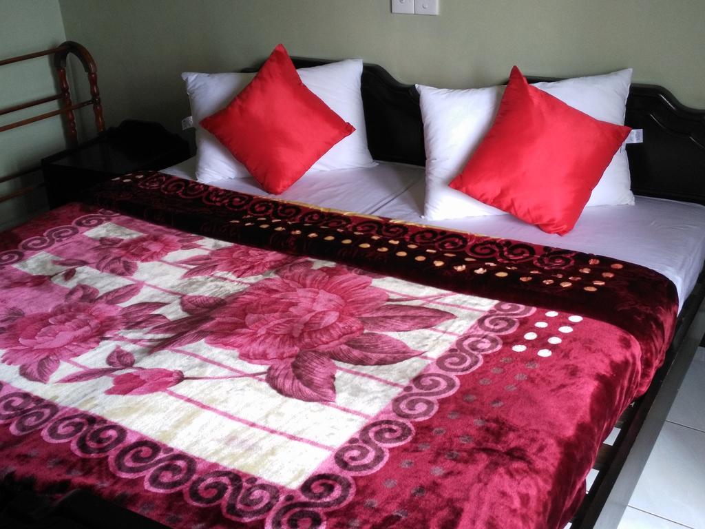Lake View Holiday Resort นูวาราเอลิยา ภายนอก รูปภาพ