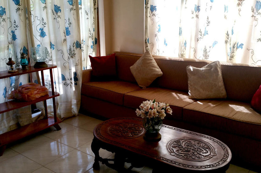 Lake View Holiday Resort นูวาราเอลิยา ภายนอก รูปภาพ
